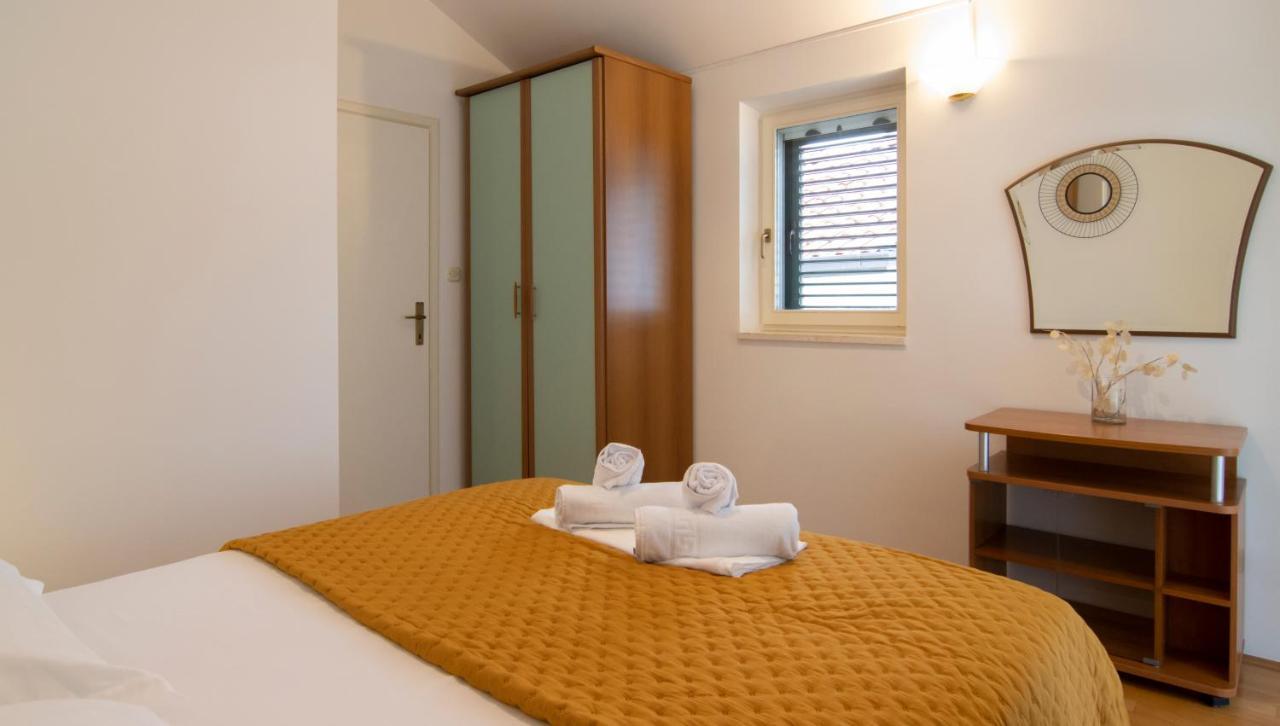 Mozart Apartments Baška Voda Kültér fotó