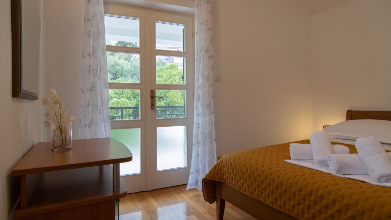 Mozart Apartments Baška Voda Kültér fotó