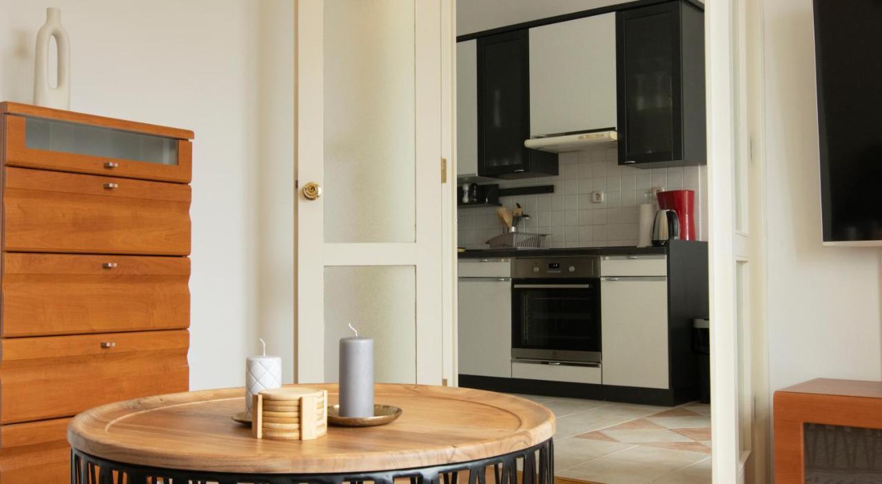 Mozart Apartments Baška Voda Kültér fotó