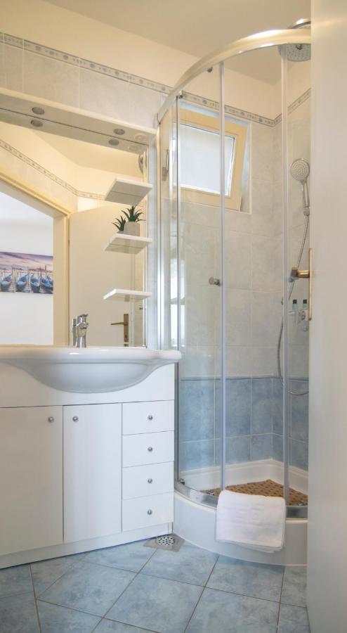 Mozart Apartments Baška Voda Kültér fotó